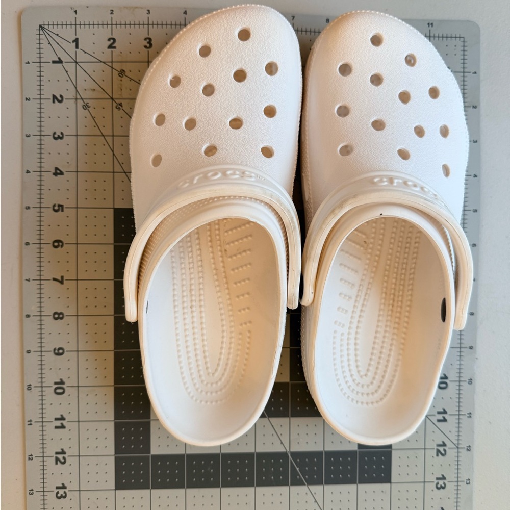 CROCS White Clogs